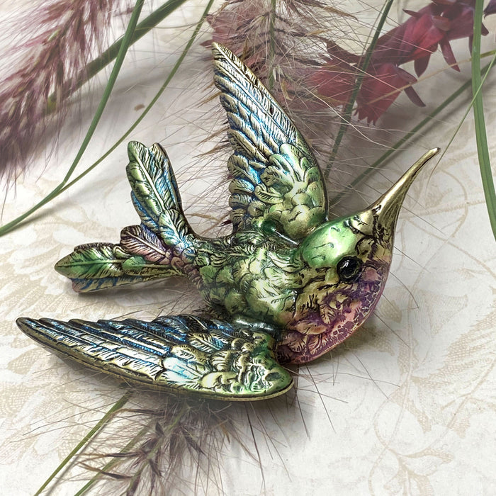 Hummingbird Brooch Pin by Sweet Romance P134
