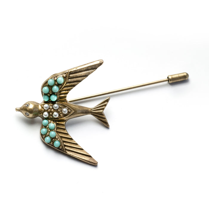 Flying Swallow Pin P671