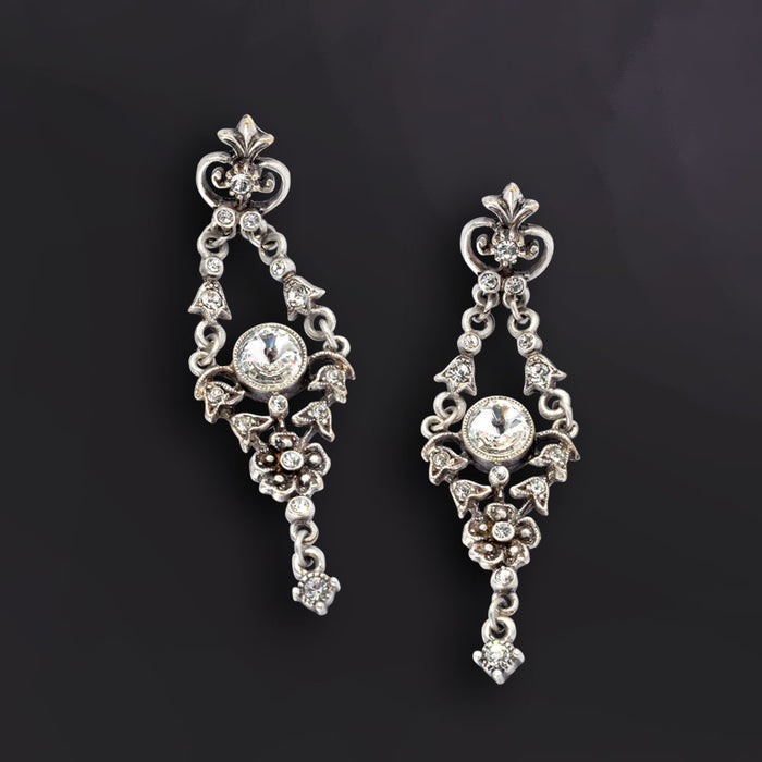 Marie Antoinette Earrings E648