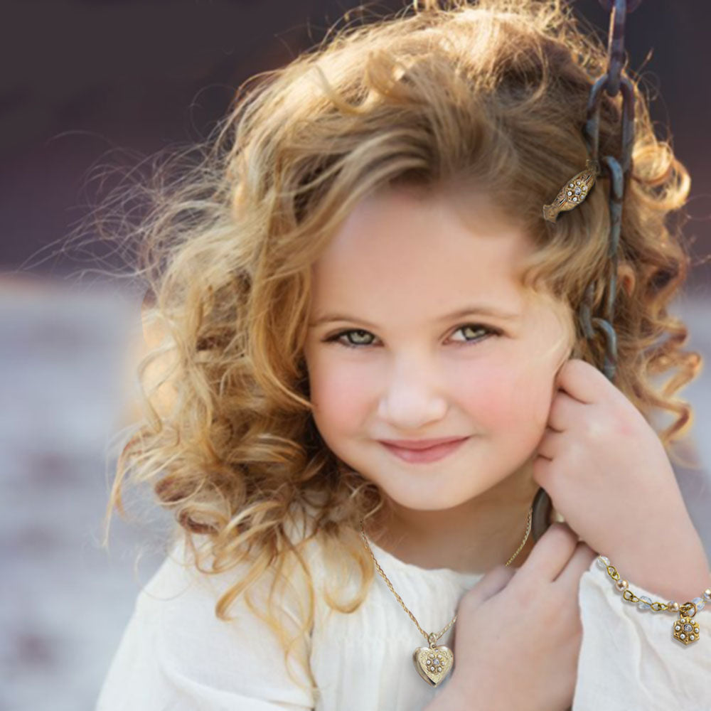 Little girls necklace hotsell