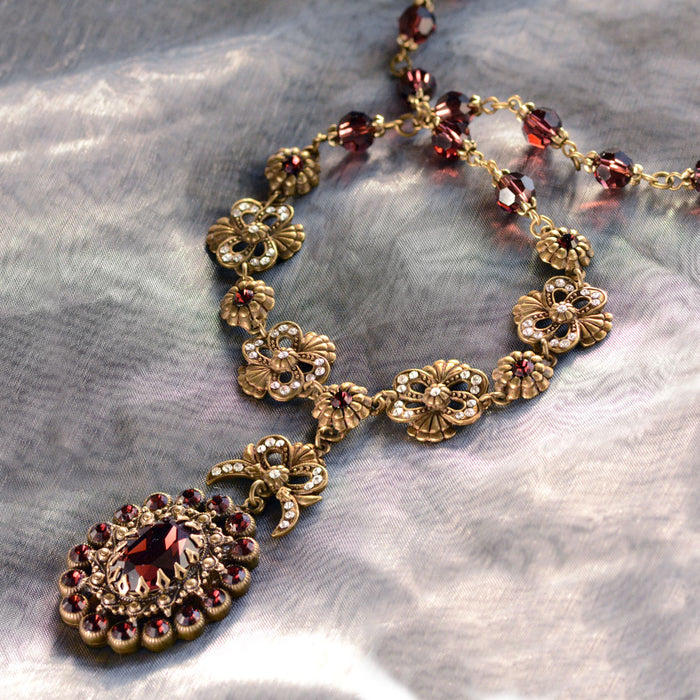 Katarina Crystal Earrings E1082