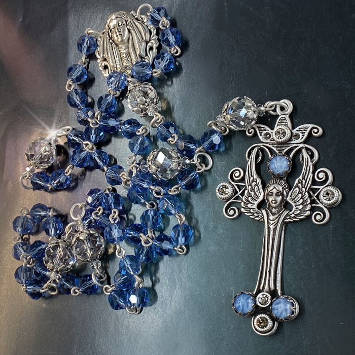 Our Lady of Lourdes Angel Rosary  N1169