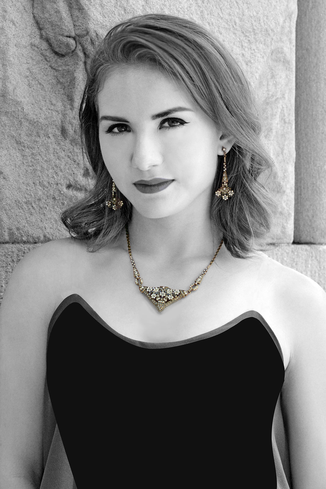 Art Deco Triangle Gatsby Necklace N935