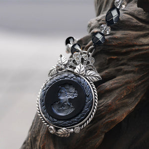 Blue Intaglio Black Cameo Beaded Necklace N1281
