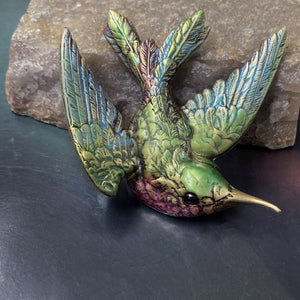 Hummingbird Brooch Pin by Sweet Romance P134