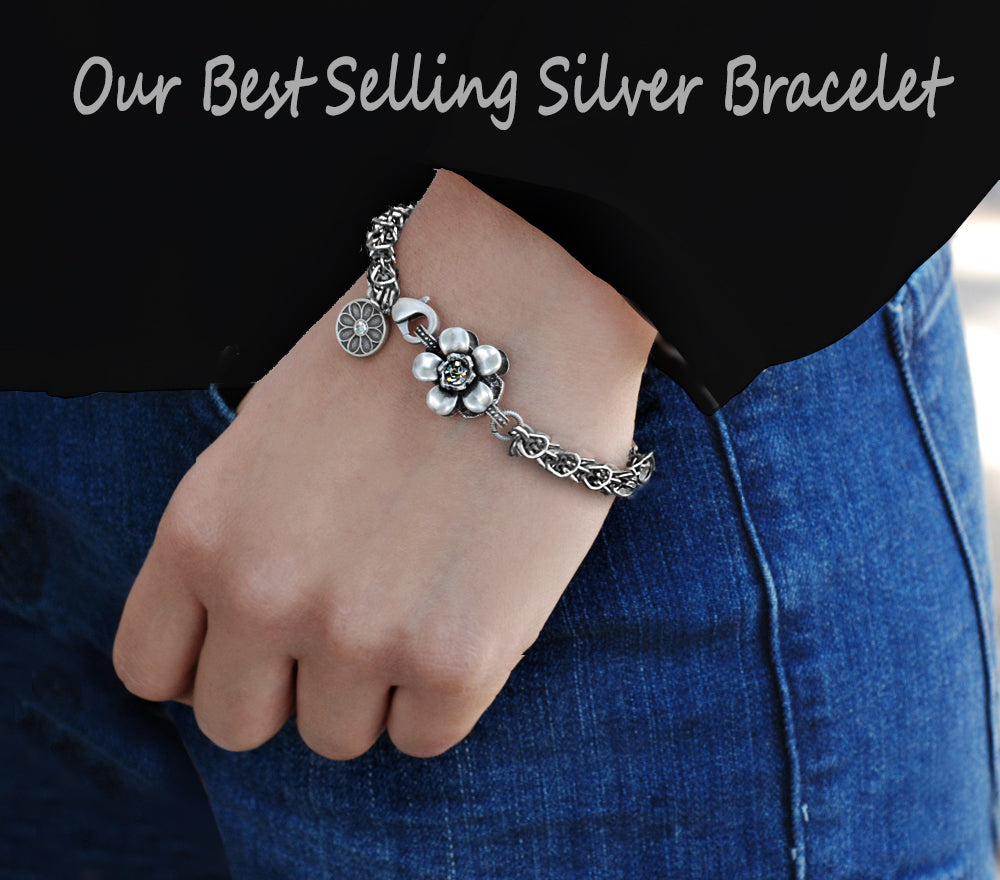 Silver 1960s Flower Bracelet BR452