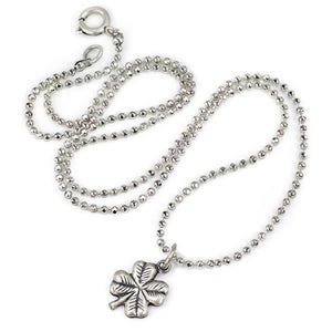 Tiny Clover Charm Necklace N1447