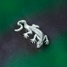 Load image into Gallery viewer, Lizard Pin P664