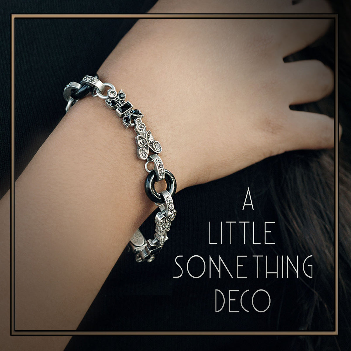 Art Deco Black and Silver Bracelet BR404