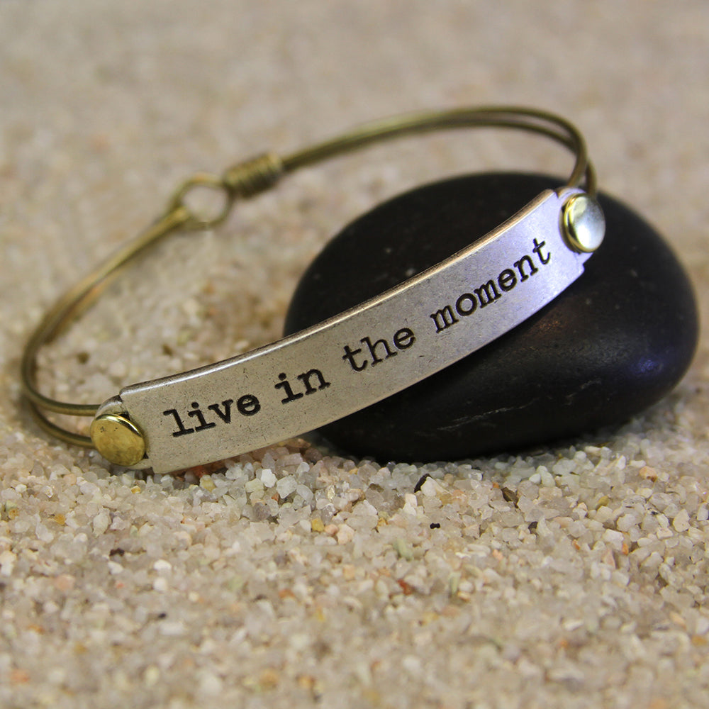 Live in the moment Inspirational Message Bracelet BR416