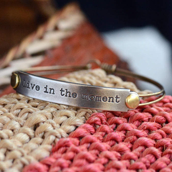 Live in the moment Inspirational Message Bracelet BR416