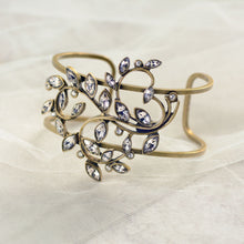 Load image into Gallery viewer, Art Nouveau Winding Leaves Bracelet