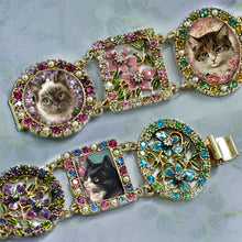 Load image into Gallery viewer, Garden of Cats Bracelet BR536