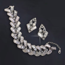 Load image into Gallery viewer, Art Deco Vee Baguette Crystal Earrings E763