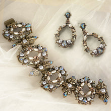 Load image into Gallery viewer, Encrusted Jewels &amp; Pearls Bracelet