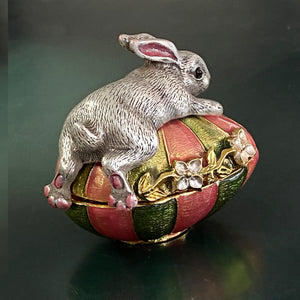 Baby Bunny Enamel Egg Box BX50