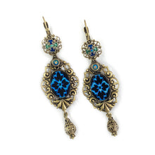 Load image into Gallery viewer, Peacock Vintage Glass Earrings E1038