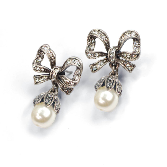 Vintage Bow Pearl Earrings E1266