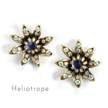 Load image into Gallery viewer, Heliotrope Purple Vintage Flower Earrings E1316