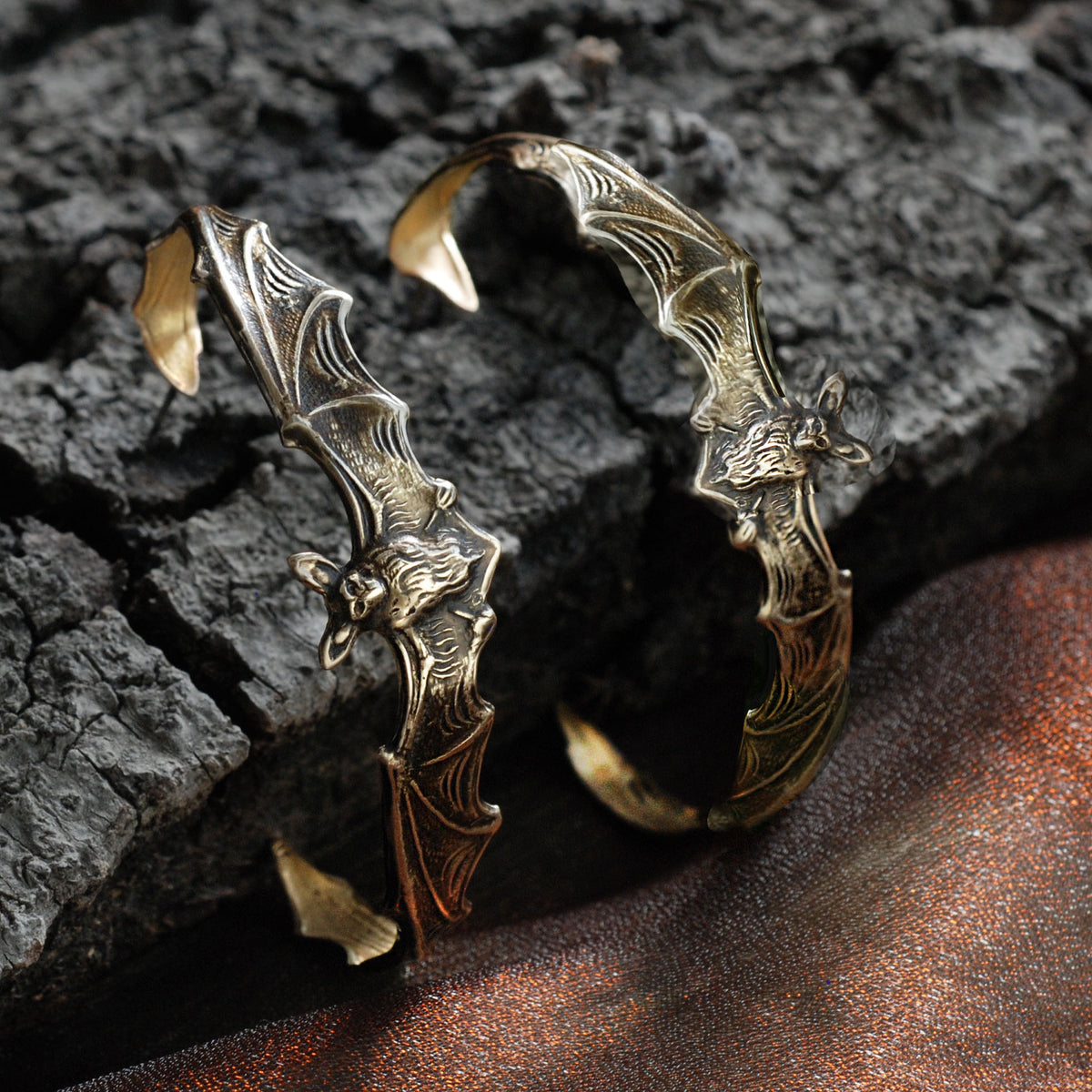 Elvira's Bat Hoop Earrings EL_E103