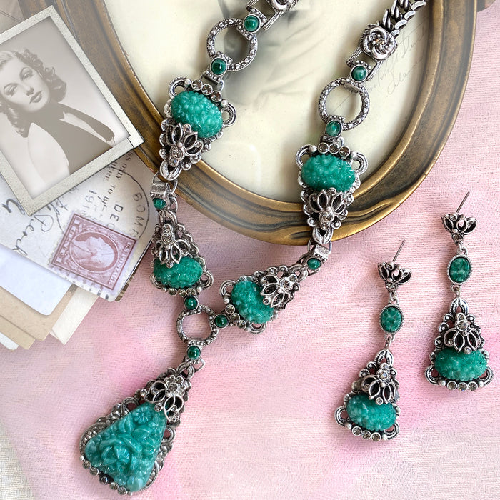 Art Deco Vintage Green Jade Glass Necklace and Earrings  N1095