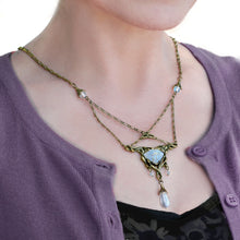 Load image into Gallery viewer, Futura Art Nouveau Necklace N114