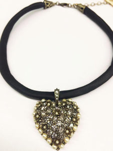 Crystal and Pearl Pendant Choker Necklace N1506 - sweetromanceonlinejewelry