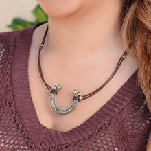 Load image into Gallery viewer, Get Lucky Horseshoe Necklace N286