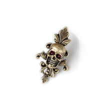 Load image into Gallery viewer, Small Gothic Skull Pin P656