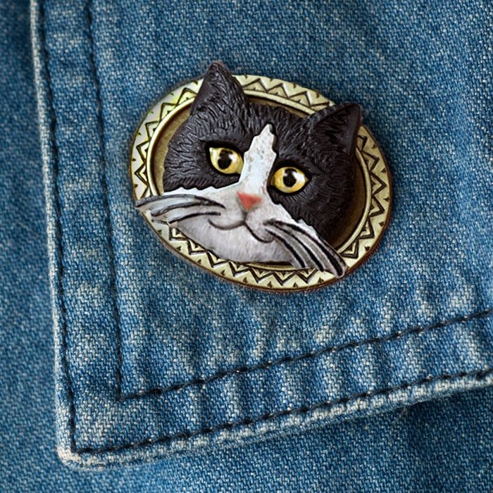 Cat Pin P667