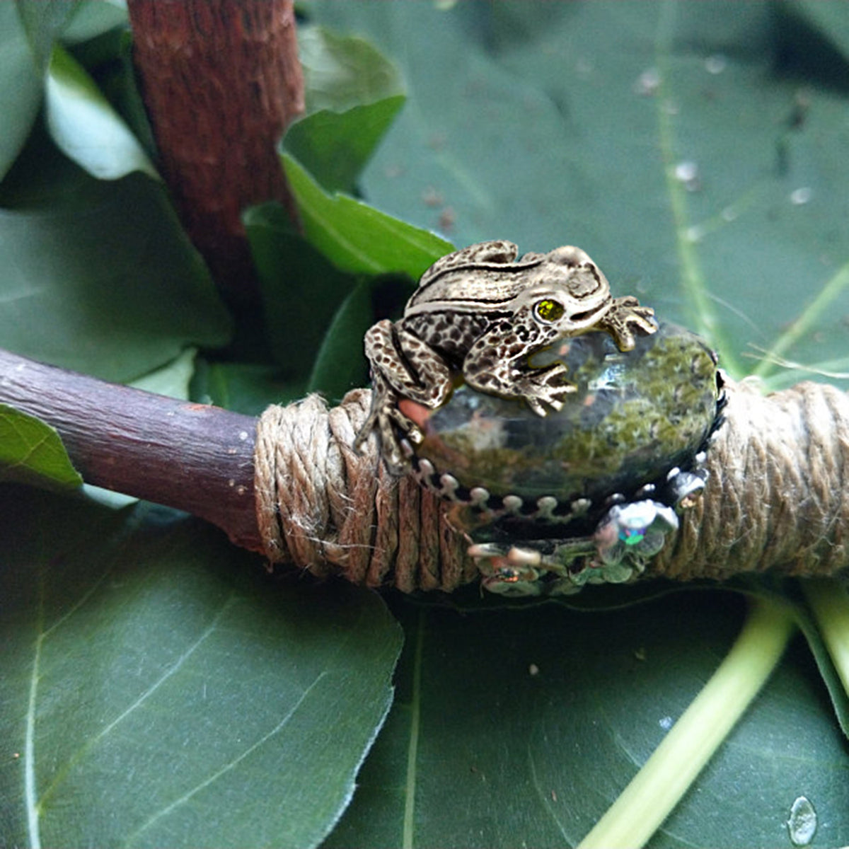 Silver Sculpture Frog Ring