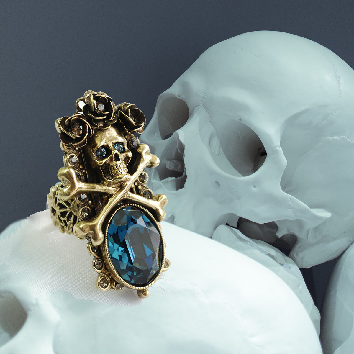 Medieval Skull and Roses Ring SRE_R578