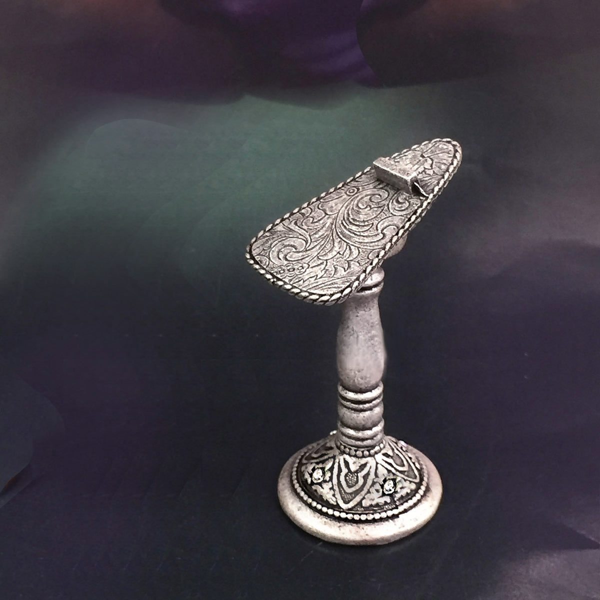 Edwardian Shoe Stand Miniature SH200