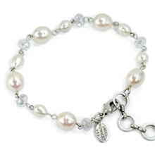Load image into Gallery viewer, Pearls and Crystal Bracelet