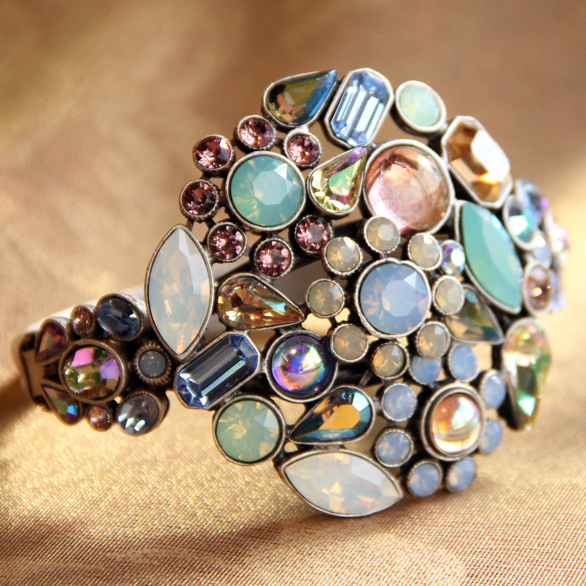 Bubblegum Pastel Opal Crystal Bracelet BR335