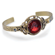 Load image into Gallery viewer, Alycia Intaglio Bracelet BR490 - sweetromanceonlinejewelry