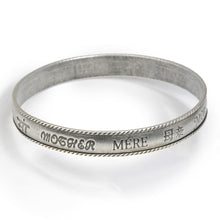 Load image into Gallery viewer, Mother in 11 Languages Bracelet