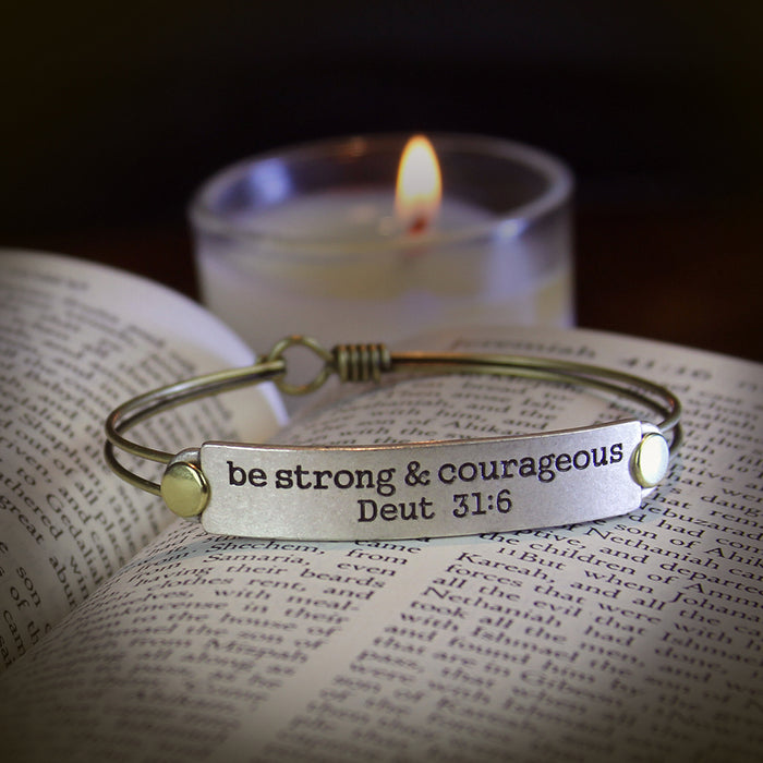 Be strong and courageous Bible Verse Bracelet BR504