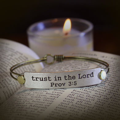 Trust in the Lord Bible Verse Bracelet BR505