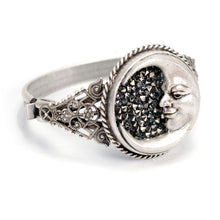 Load image into Gallery viewer, Crescent Moon Bracelet BR882