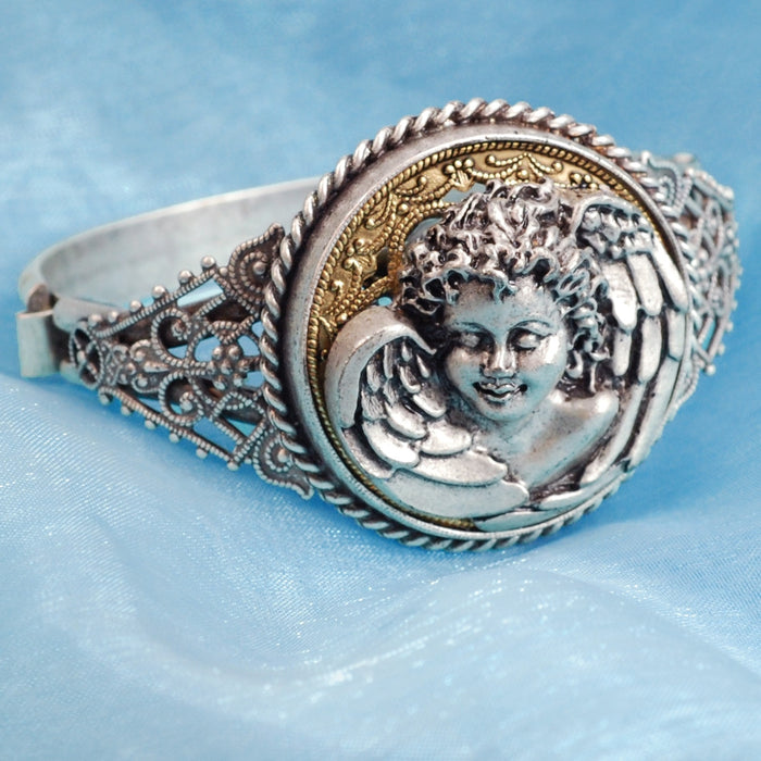 Sweet Dreams Angel Bracelet BR883 - ONLY 1 LEFT