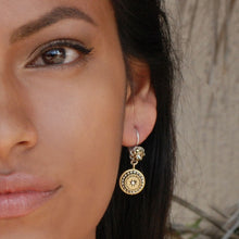 Load image into Gallery viewer, London Victorian Earrings E1290
