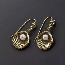 Load image into Gallery viewer, Seashell and Pearl Earrings