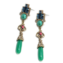 Load image into Gallery viewer, Art Deco Vintage Jade Glass Earrings E9522