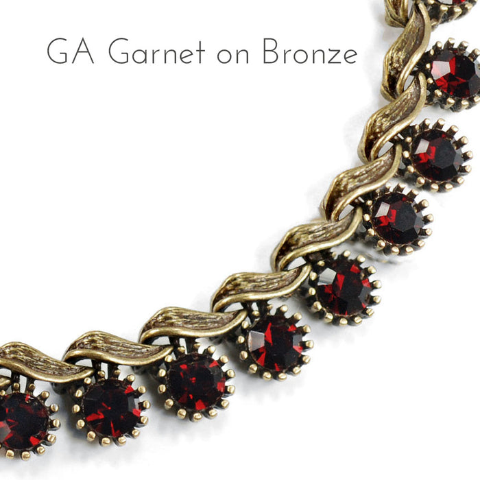 Iconic 1950s Collar Necklace