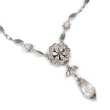 Load image into Gallery viewer, Pointe Flower Long Pendant Necklace
