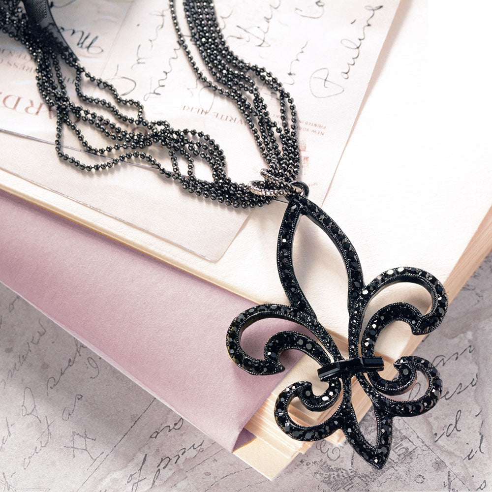 Twilight Fleur di Lis Necklace