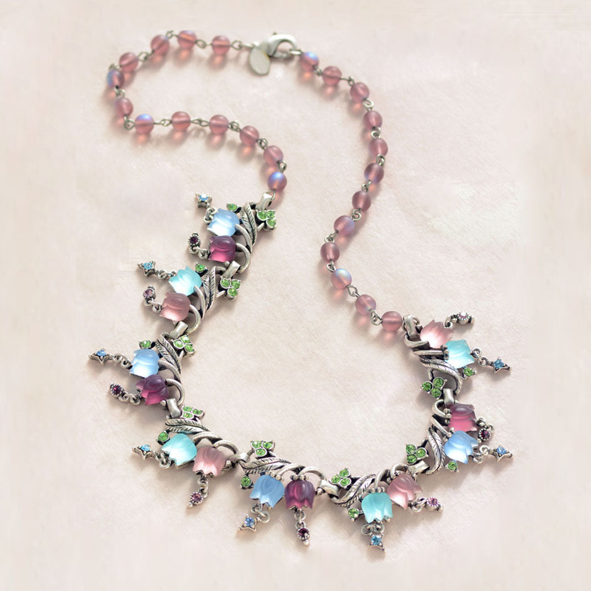 Vintage Satin Glass Tulips Necklace