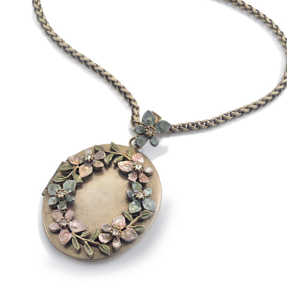 Oval Flower Locket Necklace N1537