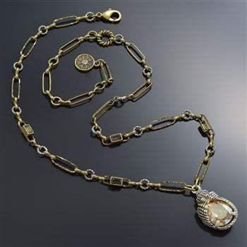 Crystal Seashell Deco Necklace
